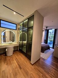 Loyang Green (D17), Terrace #586657111